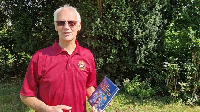 Hans-Jakob Reuter präsentiert sein Buch Die Energiewende