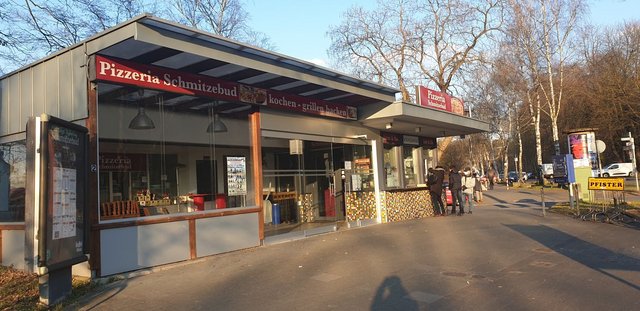 Schmitzebud