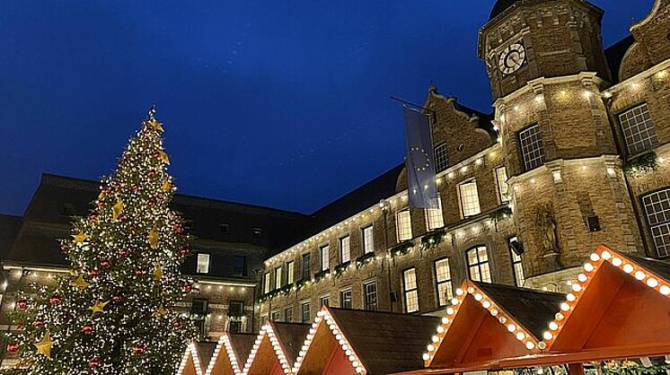 Buden auf dem Handwerkermarkt