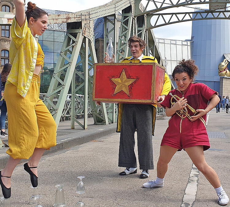 Cirque Bouffon kommt bald nach Köln