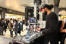 Tanzevent im Kölner Hauptbahnhof
