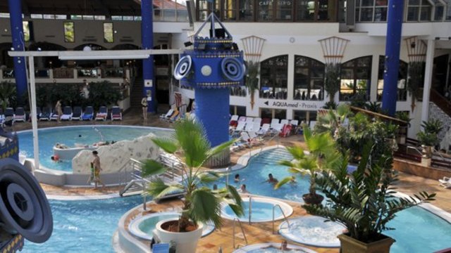 Badelandschaft im Aqualand