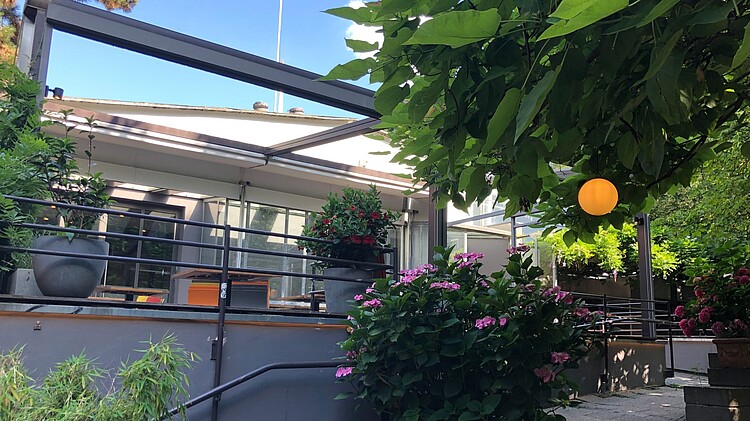 Sitzplätze im Freien