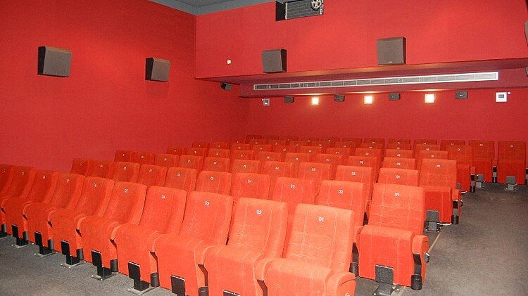 Off Broadway Kinosaal