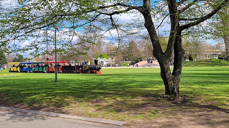 Eisenbahn im Kölner Rheinpark