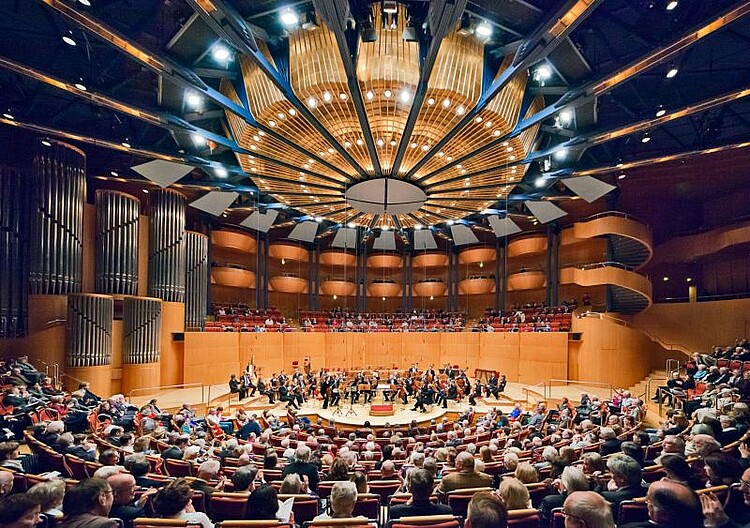 In der Kölner Philharmonie wird für einen guten Zweck musiziert