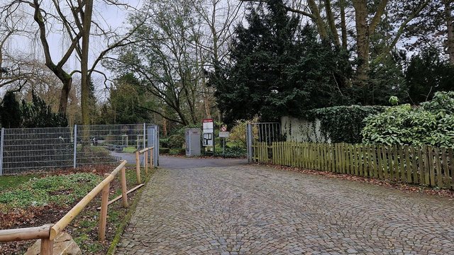 Eingang zum Friedhof Köln Longerich 