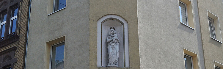 Heiligenfigur in der Weidengasse
